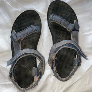 teva universal original